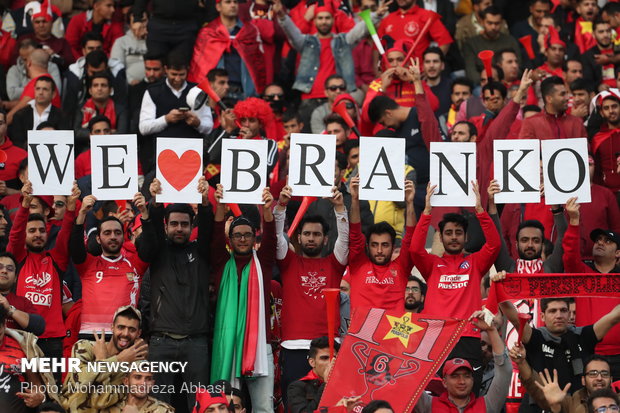 اقدام جالب تماشاگران پرسپولیس بعد از بازی فینال آسیا