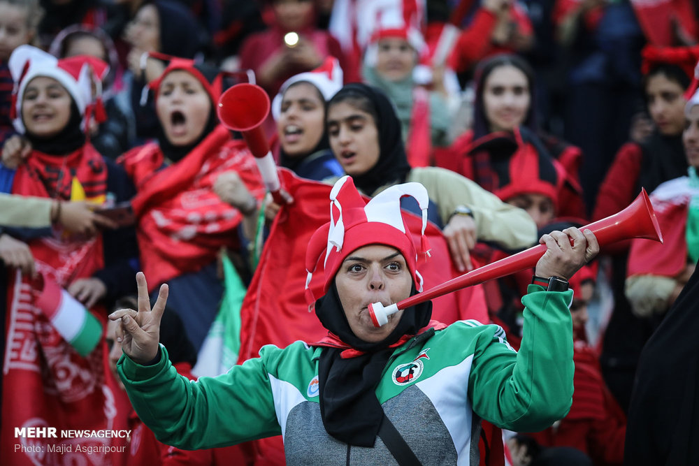 تماشاگران دیدار پرسپولیس و کاشیما