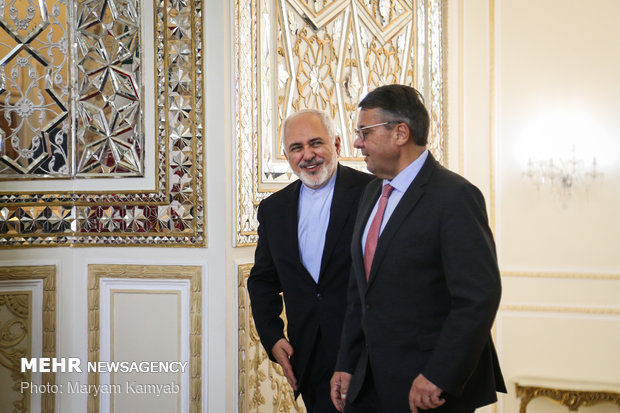 Iran FM receives new Kazakh, Croatian amb.s