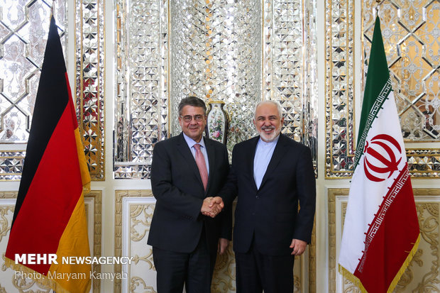 Iran FM receives new Kazakh, Croatian amb.s