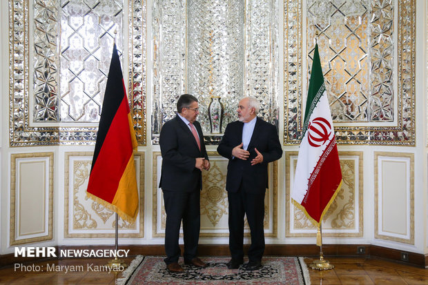 Iran FM receives new Kazakh, Croatian amb.s