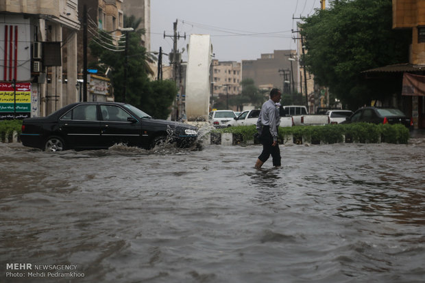 آبگرفتگی معابر شهر اهواز بعد از بارندگی امروز صبح
