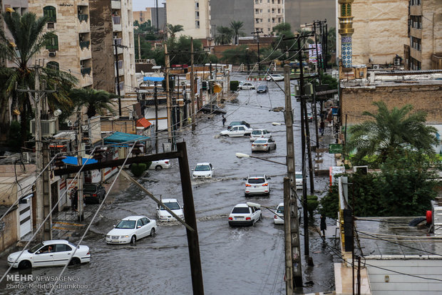 الفيضانات بمدينة أهواز