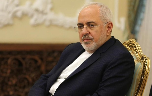  Zarif to Trump: Iranians never submit to pressure