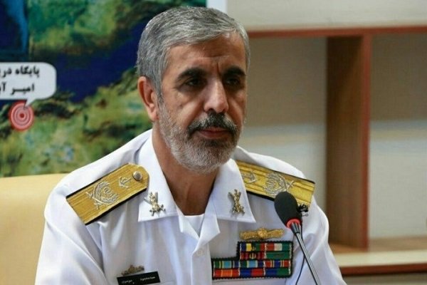 الادميرال موسوي: قواتنا على أهبة الاستعداد لحماية ناقلات النفط والاسطول التجاري الايراني