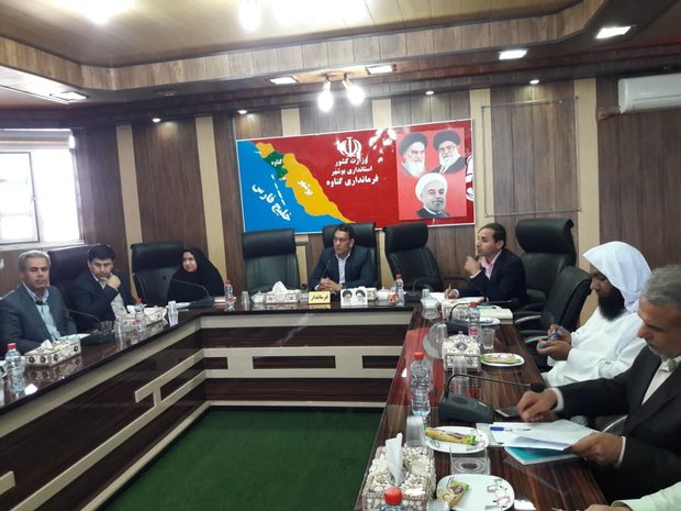 برگزاری ویژهبرنامههای هفته وحدت با مشارکت شیعه و سنی در گناوه برگزاری ویژهبرنامههای هفته وحدت با مشارکت شیعه و سنی در گناوه