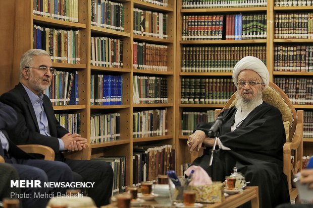 دیدار رئیس ستاد مبارزه با مواد مخدر با مراجع تقلید در قم