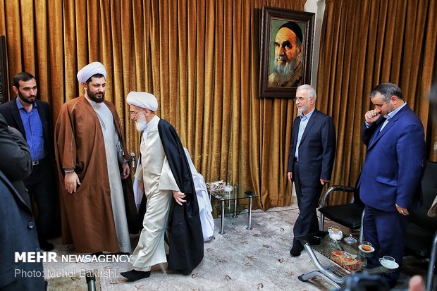 دیدار رئیس ستاد مبارزه با مواد مخدر با مراجع تقلید در قم