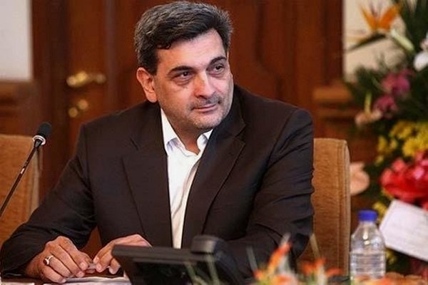 Interior minister formally ratifies Hanachi as Tehran’s mayor