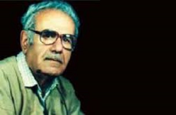 پۆستەی یادی مامۆستا هەژار لە مەهاباد ڕوونوێنی کرا