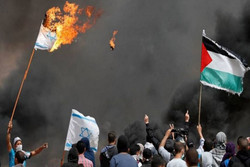 شهيد فلسطيني وعشرات الاصابات في "جمعة المرأة الفلسطينية" على حدود غزة