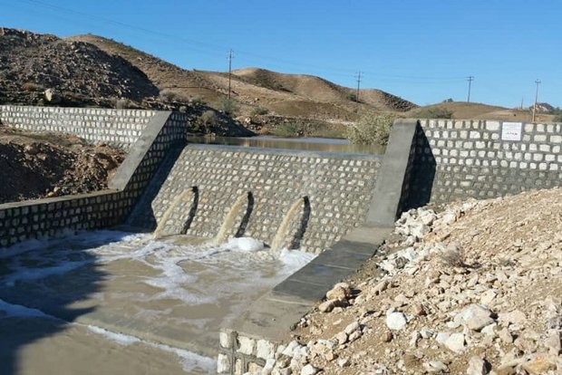اجرای عملیات آبخیزداری در مراتع شهرستان قروه