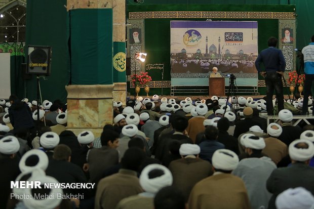 Seminary students renew their allegiance with Imam of Time (MGHHR) 