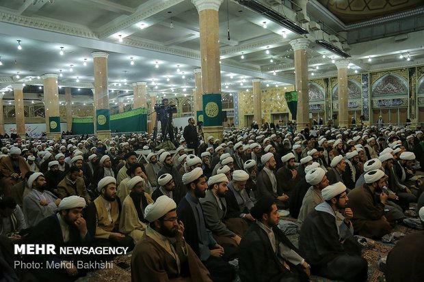 Seminary students renew their allegiance with Imam of Time (MGHHR) 