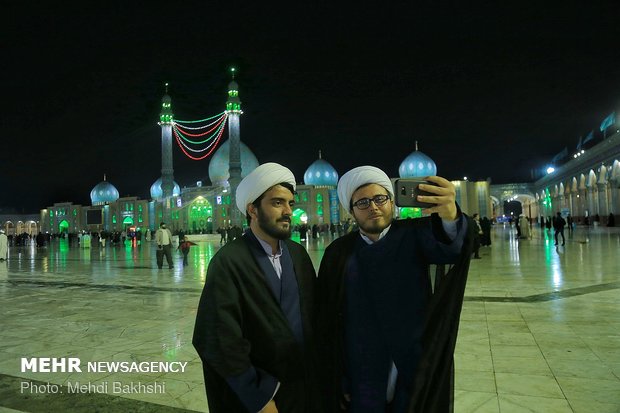 Seminary students renew their allegiance with Imam of Time (MGHHR) 