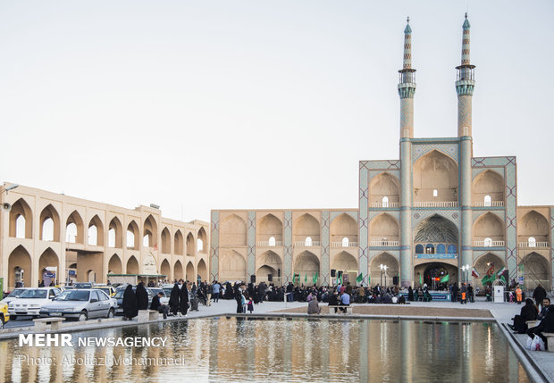 اجتماع  مردمی بیعت با امام عصر (عج) در یزد