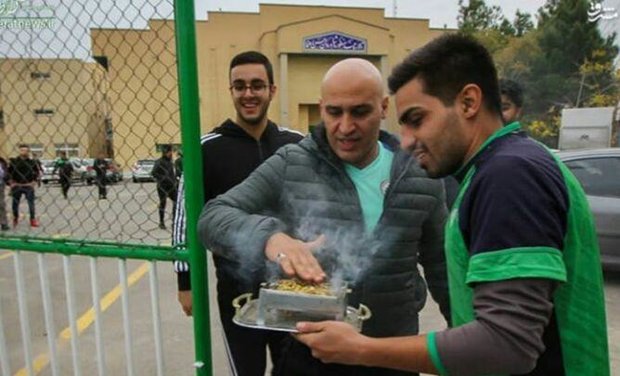 رونمایی از ذوب آهنِ منصوریان با دو غایب