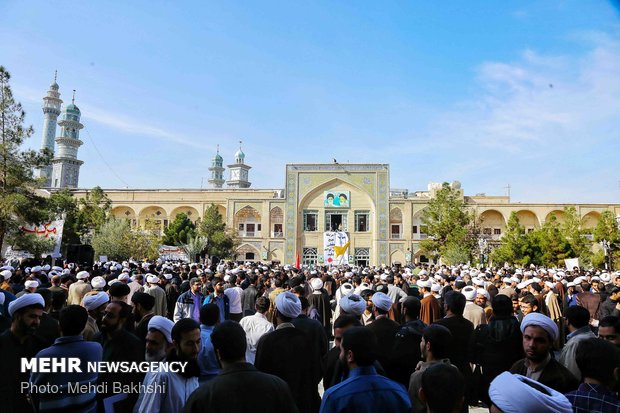 Iranian clerics in Qom condemn Saudis’ crimes in Yemen