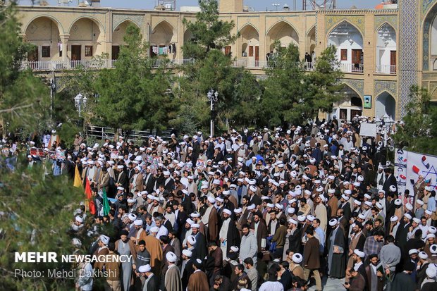 Iranian clerics in Qom condemn Saudis’ crimes in Yemen