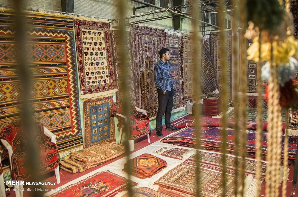 Mehr News Agency - Handicraft Exhibition In Yazd