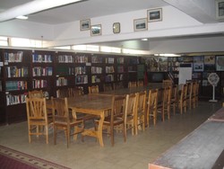 کتابخانه کابل خالی است/فرصتی مناسب برای فرهنگ و ادب ایرانی