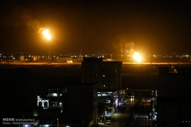 مطالبات خوزستان برای آلایندگی نفتی ۳۰۰ هزار میلیارد ریال است