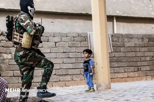 نیروهای حشد شعبی در جستجوی داعش‎