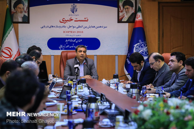 نشست خبری محمد رضا اله یار معاون مهندسی و توسعه زیربناهای سازمان بنادر و دریانوردی