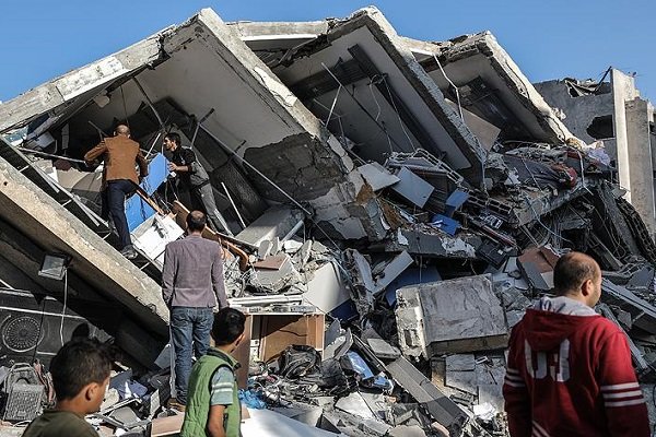 İsrail'in yıktığı Aksa televizyonundan yardım çağrısı