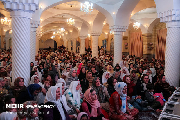 مراسم مولودی خوانی در مسجد جامع سنندج