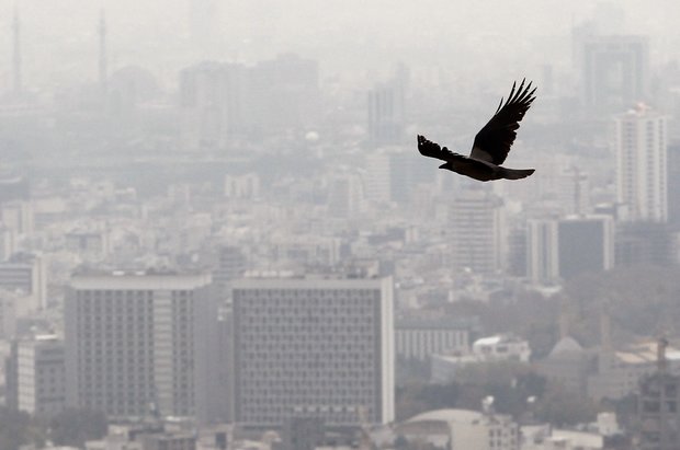 As winter approaches, Tehran weather gets polluted again 