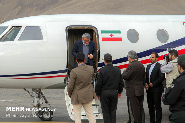 Interior min. lands in Sanandaj 