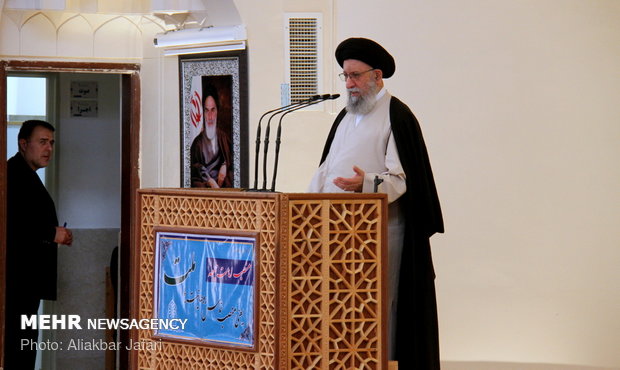 اقامه نماز جمعه در گرگان