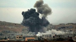 تداوم حملات هوایی ائتلاف آمریکا به دیرالزور/۱۱ غیرنظامی کشته شدند