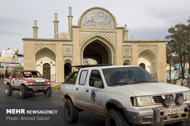 ‘Silk Road’ car racing in Semnan prov. 