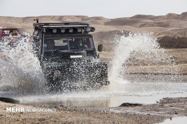 ‘Silk Road’ car racing in Semnan prov. 