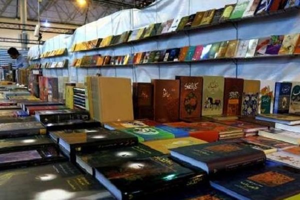 عرضه ۲۴۰۰عنوان کتاب توسط انتشارات آستان قدس درنمایشگاه کتاب تهران