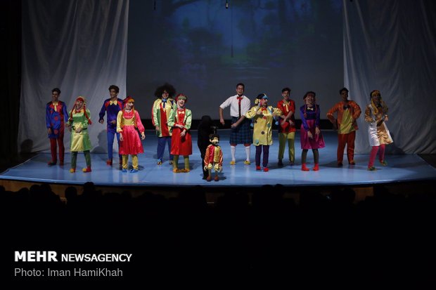 Intl. Children and Adolescents Theater Festival in Hamedan