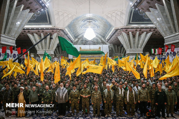 تہران میں بسیجی کمانڈروں کا شاندار اجتماع