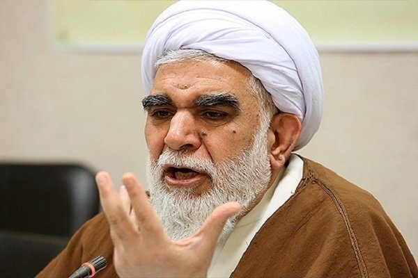  مقاومت امروز نیازمند حمایت های علماست