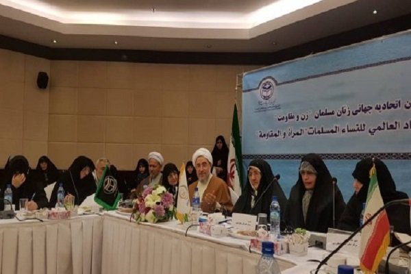 بخش جوانان به اتحادیه جهانی زنان مسلمان اضافه شود