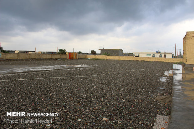 بارش باران و طغیان رودخانه ها در هشتبندی