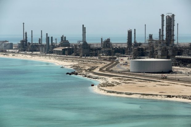 تولید نفت عربستان در نوامبر رکورد زد