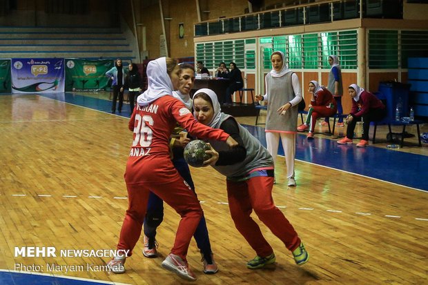 Training session of Iranian women’s handball team