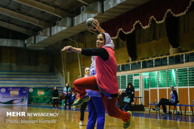 Training session of Iranian women’s handball team