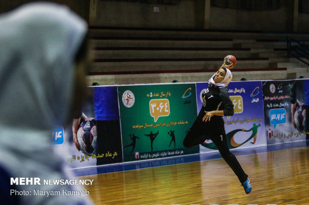 Training session of Iranian women’s handball team