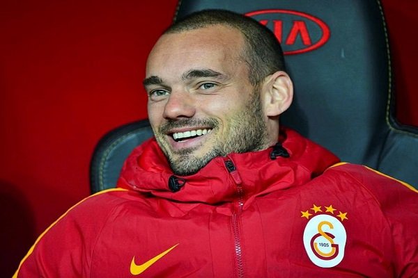 Sneijder: Galatasaray'a döneceğim