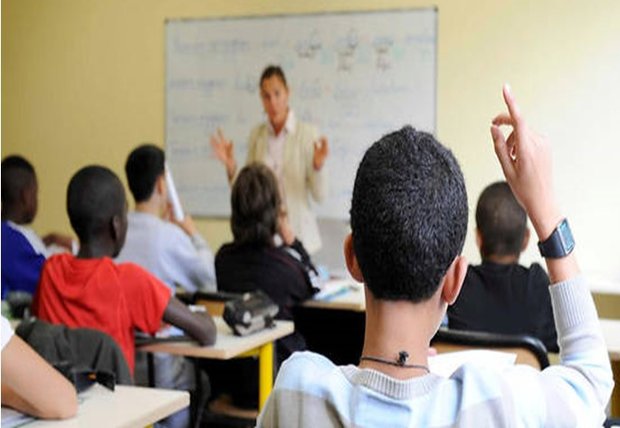 آموزش زبان عربی در مدارس فرانسه رو به کاهش است