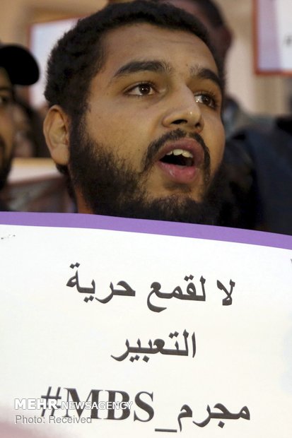 استقبال تونسی ها از بن سلمان با اره‎