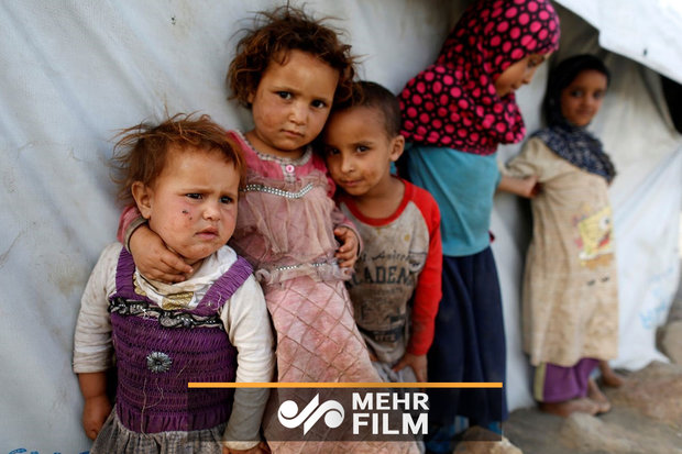 فلم/ یمنی ماں کا سعودیہ کے ہوائی حملے میں بچے کی شہادت پر دردناک گریہ